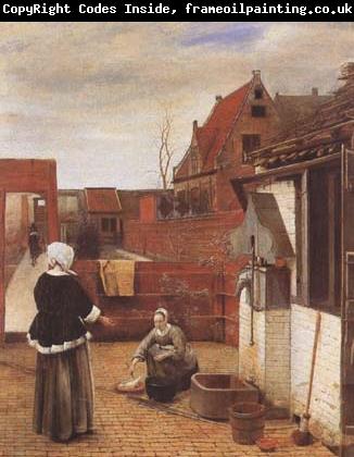 Pieter de Hooch A Woman and her Maid in a Coutyard (mk08)